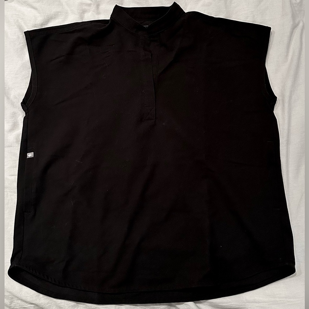 Figs XS Rafaela Black Scrub Top
